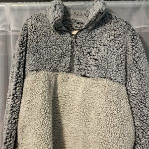 Fluffy quarter zip